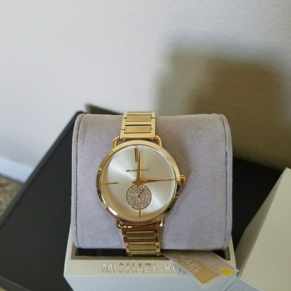 MK gold watch brand new with tags - Picture 2 of 2